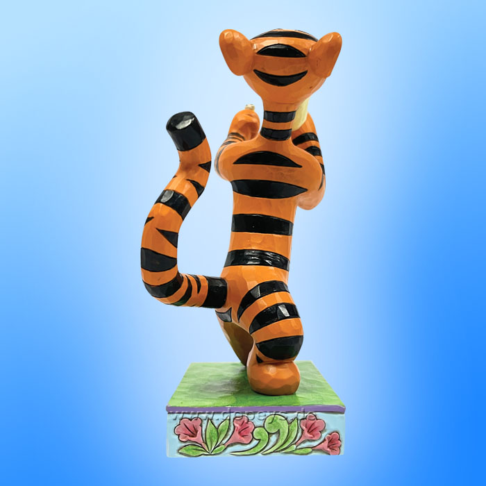 Disney Traditions - Tigger Fighting a Bee (Bee Boxing) figurine by Jim Shore 6014319