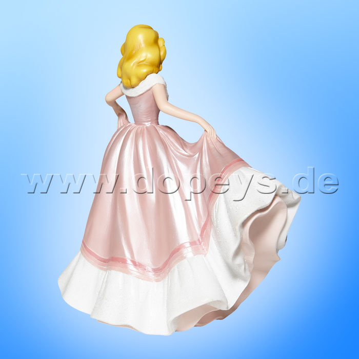 Disney Showcase Collections - Cinderella in Pink Dress Figurine 6008704 Couture de Force